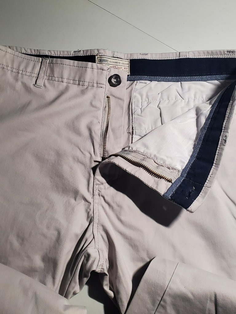 Colours Alexander Julian Flex Stretch Light Tan Khakis Sz 36w